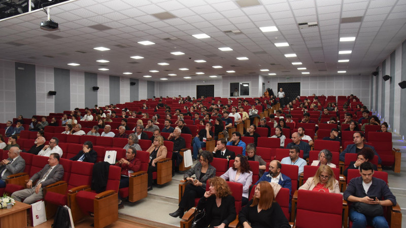 Ege Denizi’nde balıkçılık yönetiminde uyum ve iş birliği masaya yatırıldı