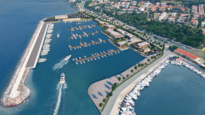 Foça’da Yat Limanı Planı koruma alanı dışında kaldı