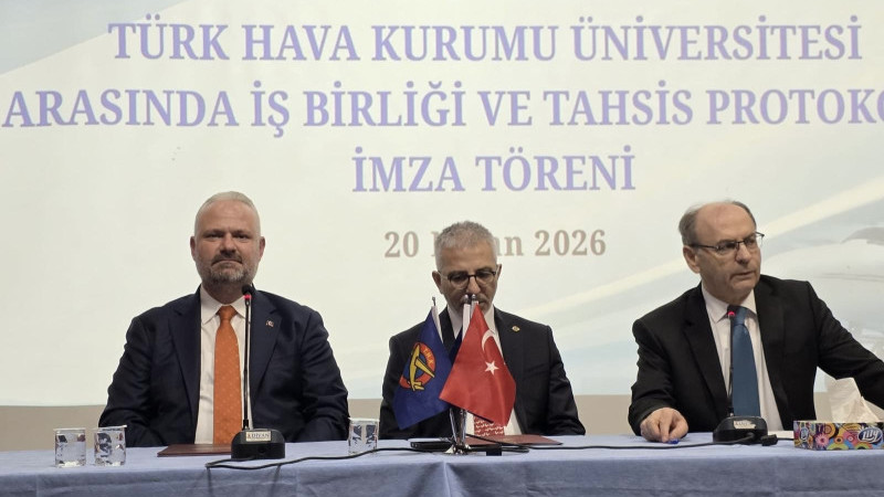 Menemen’in ikinci üniversitesi için imzalar atıldı