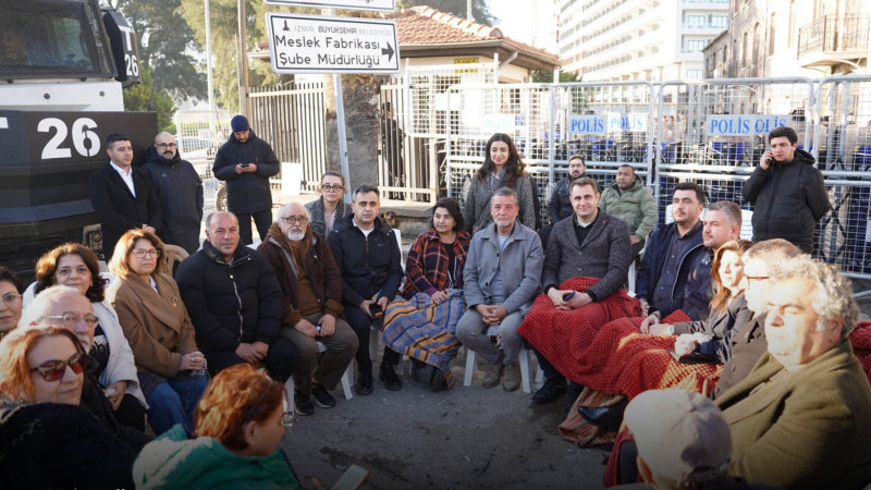 İzmir’de Meslek Fabrikası için CHP'den büyük miting kararı!
