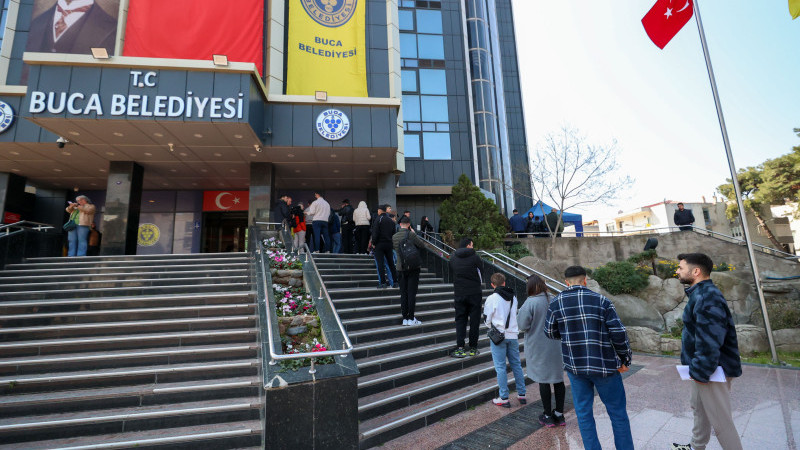 Buca’da seçim mesaisi: AK Parti’nin adayı Balyemez oldu, CHP’de gözler grup toplantısında