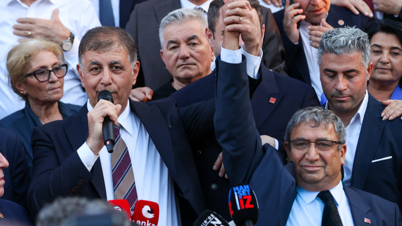 Buca Başkanvekili Hüseyin Benzer’den karar: 
