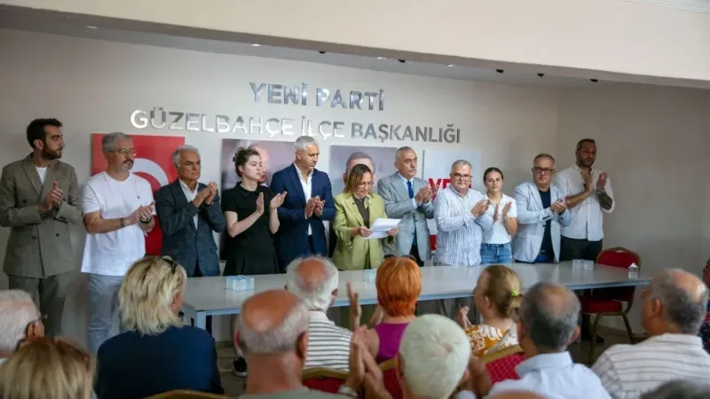 Güzelbahçe’de CHP’den toplu istifa: Başkan Vekili ve 10 meclis üyesi Yeni Parti’ye geçti