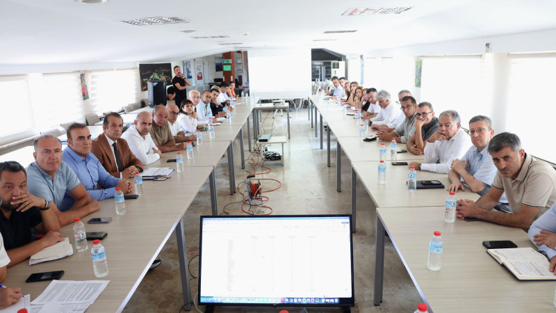 Doç. Dr. Ayhan Kul İlçe sağlık müdürleriyle bir araya geldi