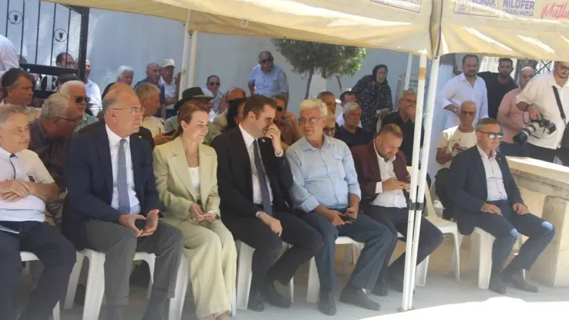 Aydın Erten anmasında protokol krizi: Utku Gümrükçü alanı terk etti!