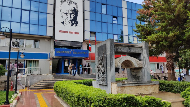 Menderes Belediyesi’nde kritik hafta: Ortak aday arayışında uzlaşma sağlanamadı