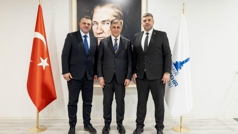 Cemil Tugay'dan Karşıyaka Stadı İçin Güçlü Destek Mesajı: Verdiği Sözü Yineledi
