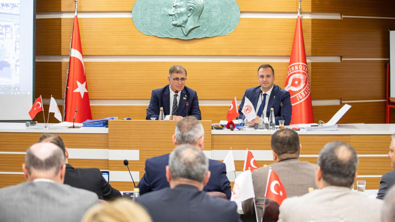  Cemil Tugay’dan Bornova’da kentsel dönüşüm açıklaması