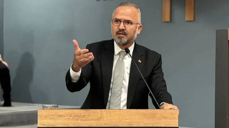 AK Partili Yıldız’dan CHP’li belediyelere kredi çağrısı: “330 milyon euro İzmir İçin bekliyor”