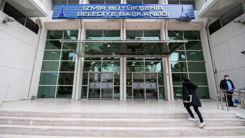 İzmir Büyükşehir'den mahkemeye resmi yazı: Kamu zararı tespit edilmedi!