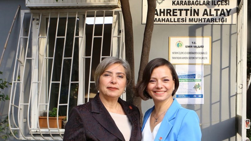 Başkan Helil İnan Kınay ’a mahalle sakinlerinden tepki: “Fahrettin Altay’a hakkı verilmiyor!