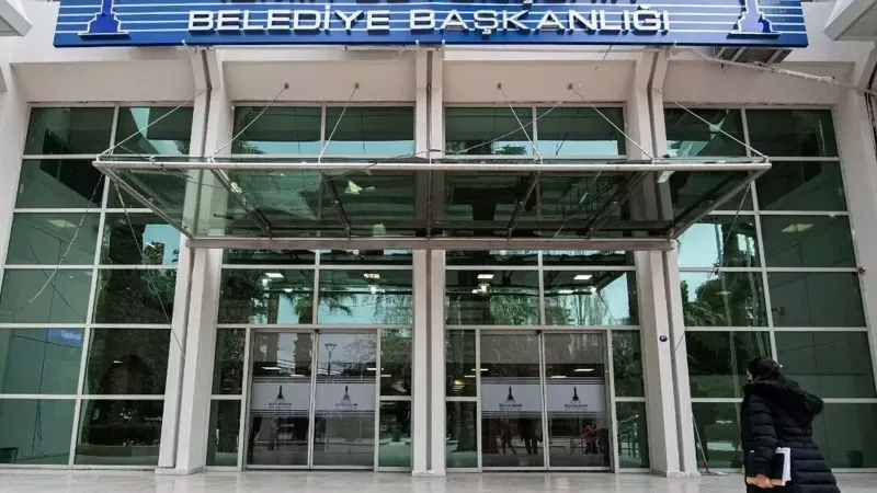 İzmir Büyükşehir Belediyesi'nden İZULAŞ'a sermaye artırımı kararı