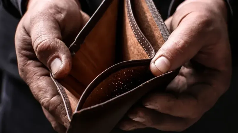 İzmir’de yoksulluk oranı artıyor: 2024’te 806 bin kişi yoksulluk sınırının altında yaşıyor