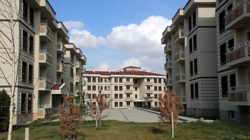 TOKİ, İzmir Torbalı'da 2,8 Milyar TL'lik konut projesi için ÇED sürecini başlattı