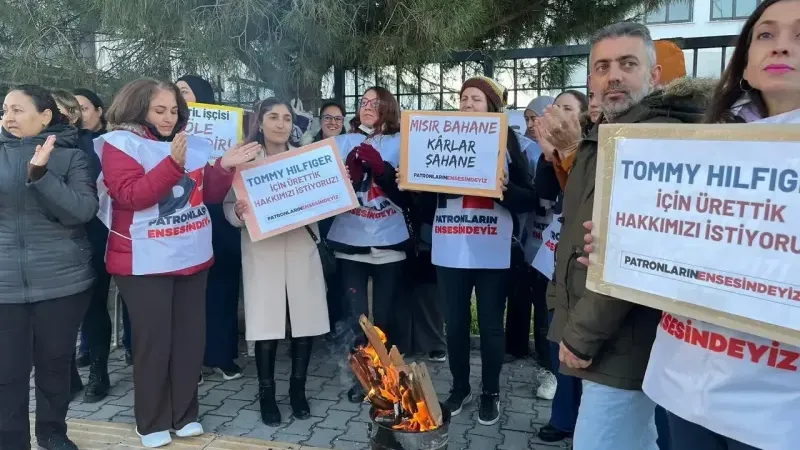 İzmir'de Elsa Tekstil işçileri, Tommy Hilfiger mağazası önünde eylem yaptı