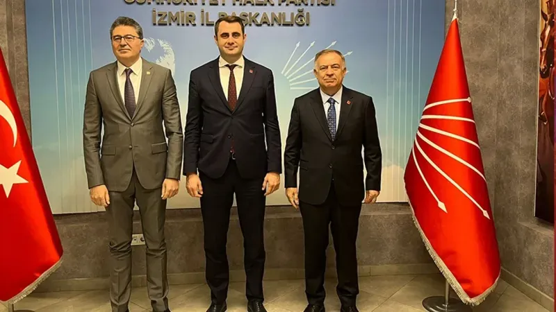 CHP Genel Merkezi, İzmir’deki krizleri çözmek için heyet gönderdi!