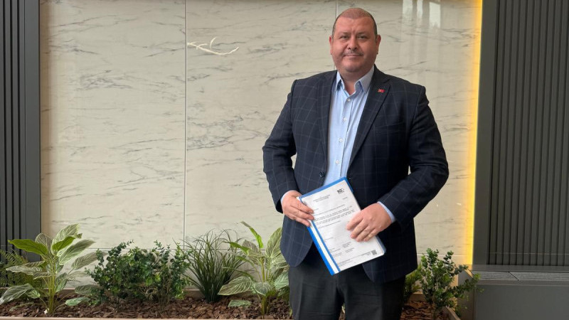 Menderes Belediye Başkanı İlkay Çiçek, Ankara’da belediye için önemli ziyaretler gerçekleştirdi