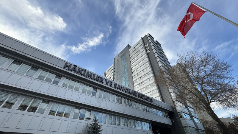 HSK’dan İzmir için yeni düzenleme: O davalar tek mahkemde görülecek!