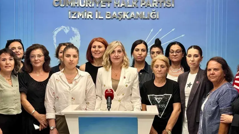 CHP İzmir İl Kadın Kolları Başkanı Zahide Kurun ve yönetimi görevden alındı!