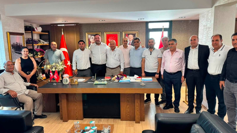 İzmir’de doğu ve güneydoğu derneklerinden CHP'ye iade-i ziyaret