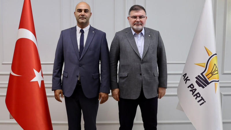 AK Parti İzmir'de Sağlık Politikaları Mehmet Kaya atandı