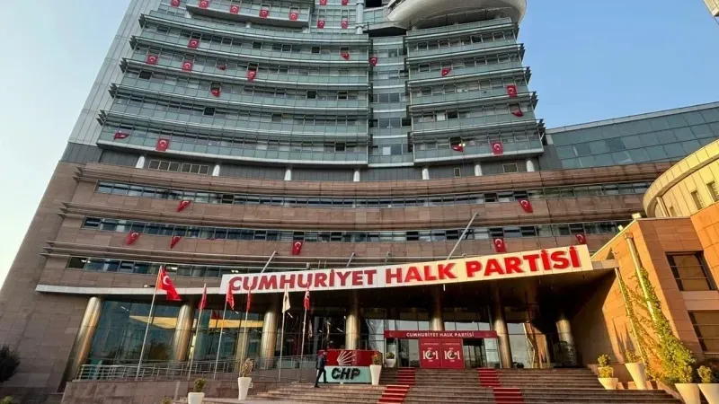 CHP'de 51 isim kesin ihraç talebiyle disipline sevk edildi!