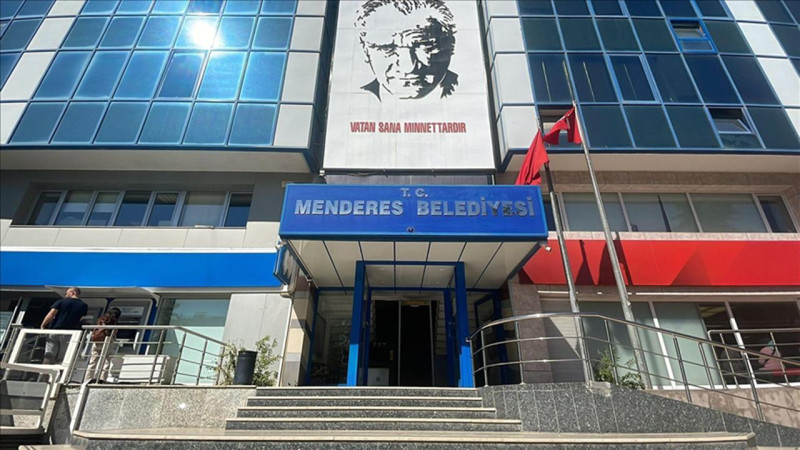 Menderes Belediyesi'nin ekim ayı meclis gündeminde bütçe ve borçlanma yetkisi var