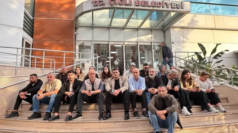 CHP Çiğli’den Yıldız’ın parti değişikliğine tepki: Saat 17.30’da eylem