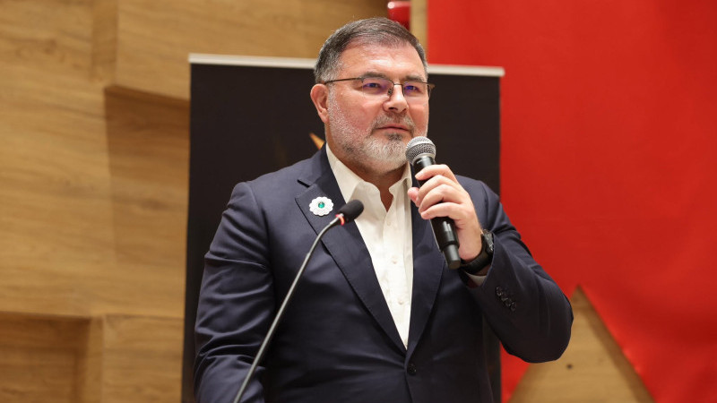AK Parti İzmir İl Başkanı Bilal Saygılı İzmir’deki spor yatırımlarını rakamlarla açıkladı