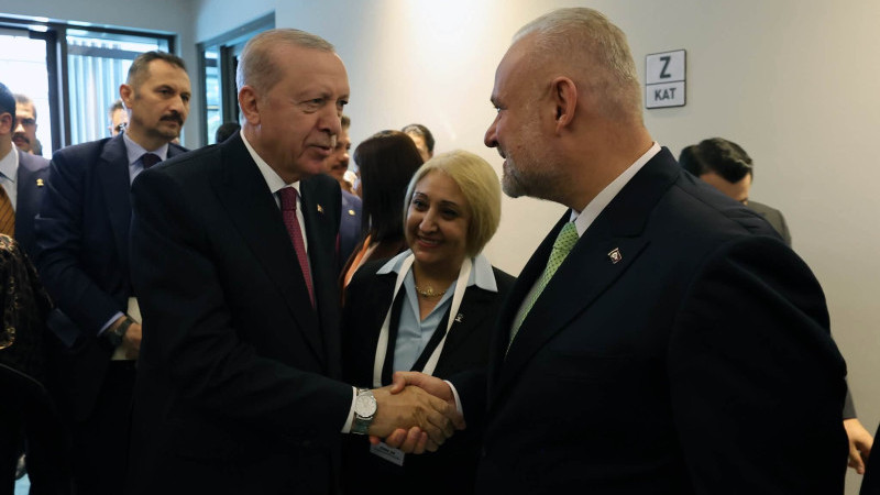Menemen Belediye Başkanı Aydın Pehlivan, Erdoğan’la bir araya geldi