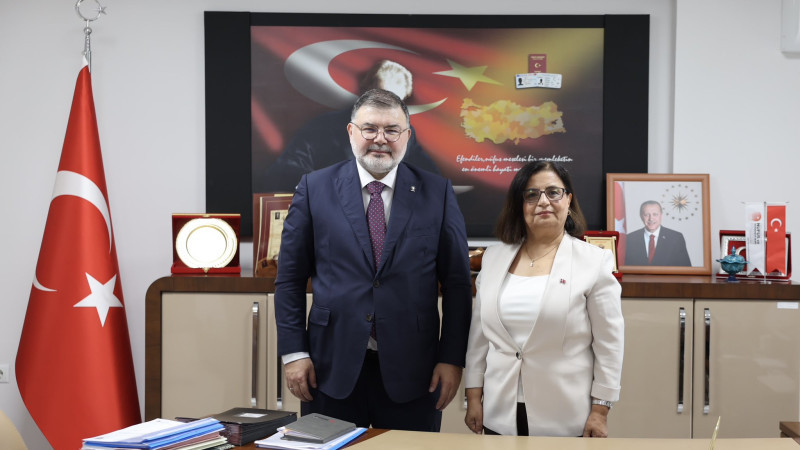 AK Parti İzmir İl Başkanı Bilal Saygılı'dan İl Nüfus Müdürlüğü'ne ziyaret