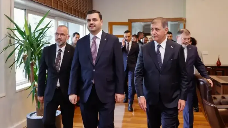 Eyyüp Kadir İnan’dan Tugay ziyareti sonrası mesaj: “Güzel İzmir’imiz için birlikte çok çalışma vakti”