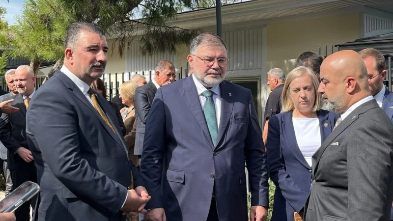 AK Parti Konak İlçe Başkanı Mehmet Sait Başdaş, Şato’daki İzmir zirvesine katıldı